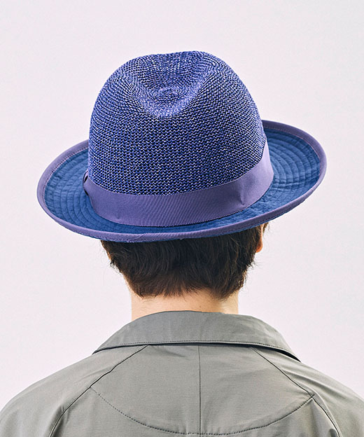 モデル頭囲：54.5cm 着用サイズ：ONESIZE