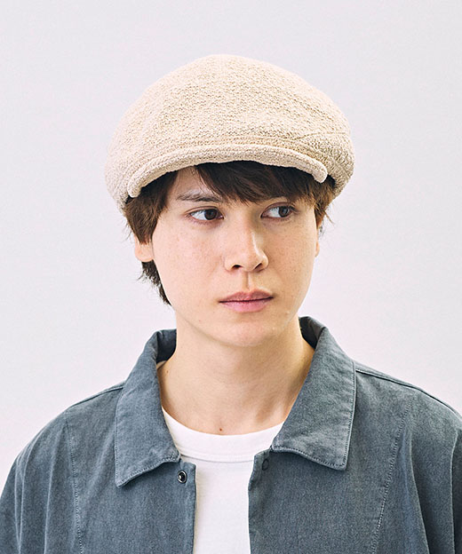 モデル頭囲：54.5cm 着用サイズ：ONESIZE