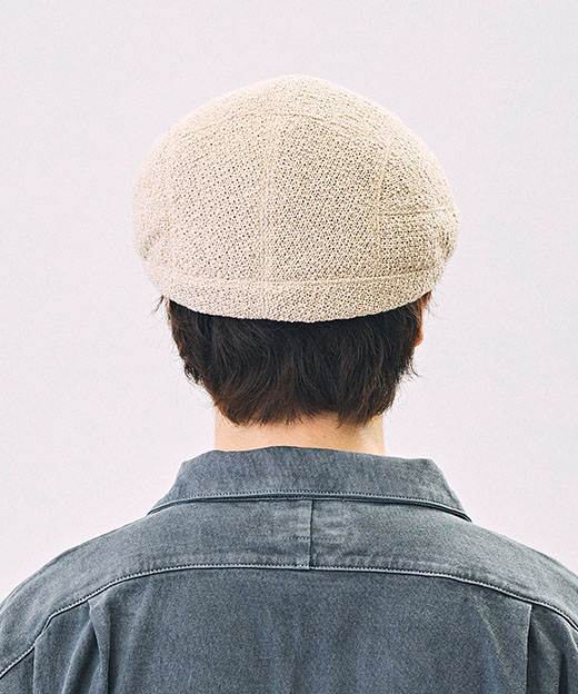 モデル頭囲：54.5cm 着用サイズ：ONESIZE