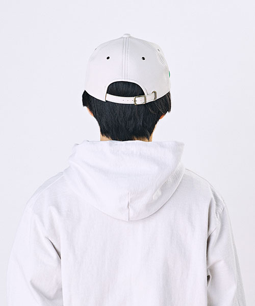モデル頭囲：58cm 着用サイズ：ONESIZE