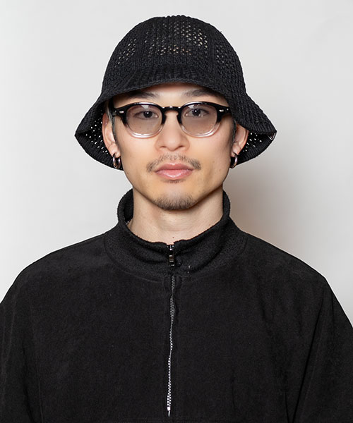 モデル頭囲：58.5cm 着用サイズ：ONESIZE
