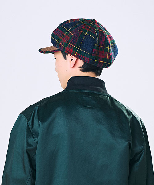 Model's head circumference: 59cm, wearing size ONESIZE