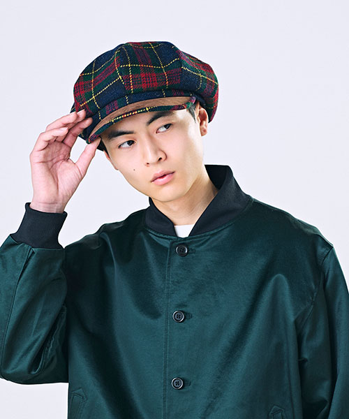 Model's head circumference: 59cm, wearing size ONESIZE