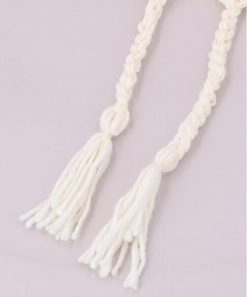 HAND KNITTED EARFLAP WATCH WHITE ONESIZE
