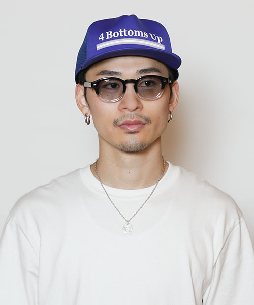 モデル頭囲：58.5cm 着用サイズ：ONESIZE