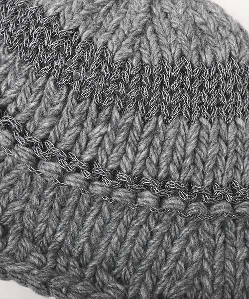 HAND KNITTED METAL CHAIN WATCH GRAY ONESIZE