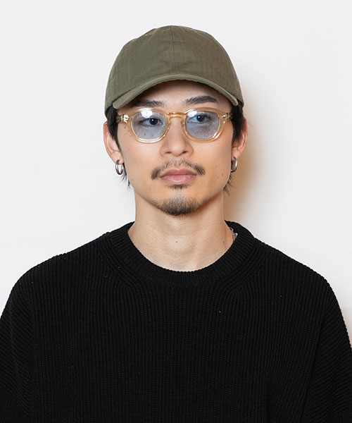 KHAKI モデル頭囲：58.5cm