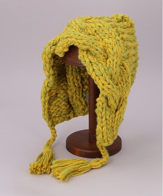 HAND KNITTED MIX HOOD