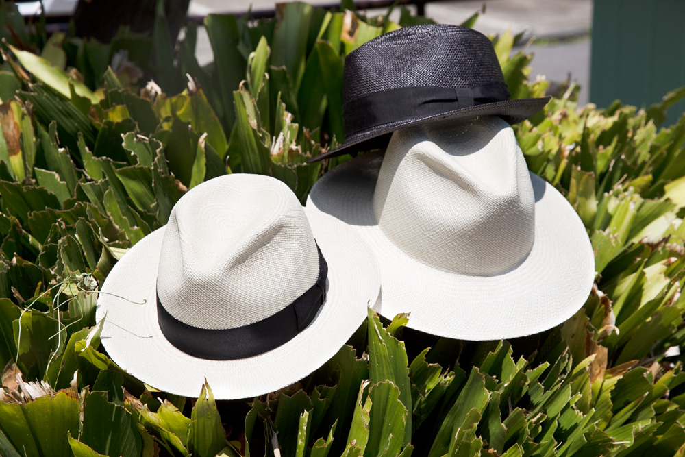 老舗ブランド『KNOX』で作る、ミドル世代の粋なオフスタイル｜帽子通販
